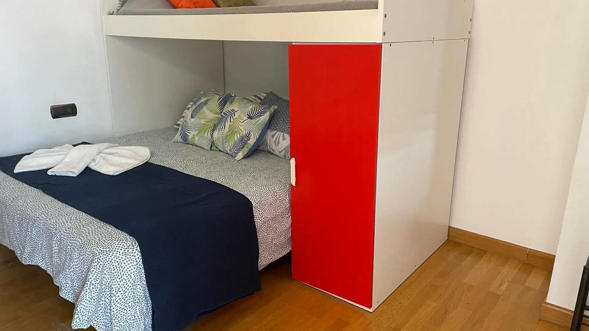 度假居 Goldhome - Casa Piscina Privada, Amarre - Casa 4 艾姆布里亚布拉瓦 西班牙